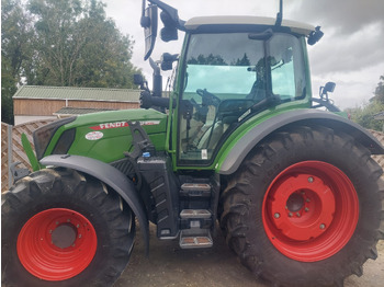 Farm tractor FENDT 312 VARIO: picture 2
