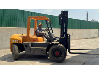 Diesel forklift TCM FD100: picture 5