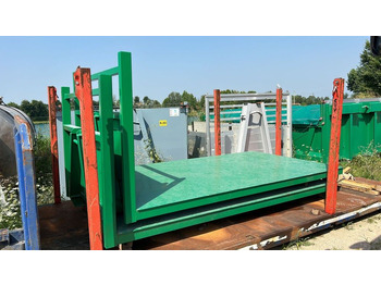 Roll-off container