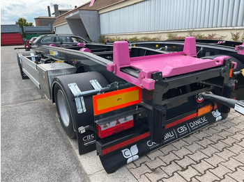 Roll-off/ Skip trailer