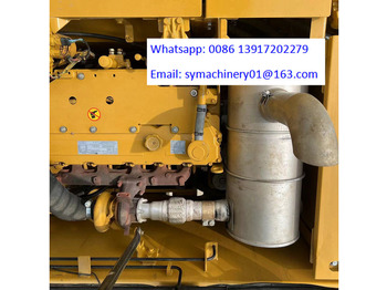 Crawler excavator Caterpillar 320D2: picture 4