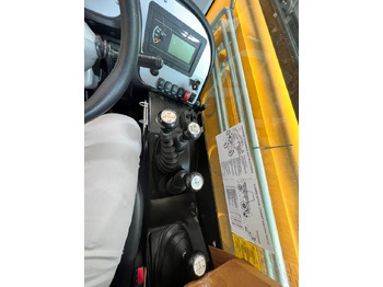 Leasing of  New JCB 530-110 telehandler New JCB 530-110 telehandler: picture 4