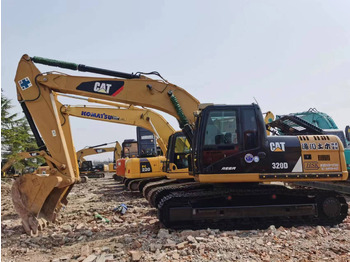Crawler excavator CATERPILLAR 320D