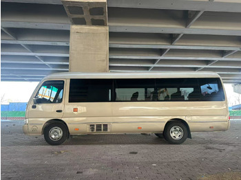 Minibus, Passenger van TOYOTA Coaster: picture 4