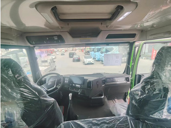 Truck HOWO T5G 6✖4: picture 4