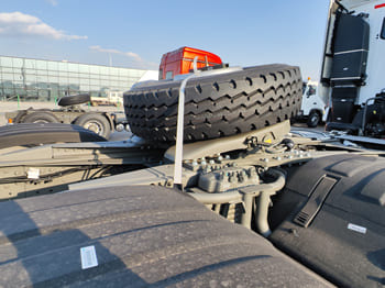 Tractor unit SINOTRUK 6x4 Howo Trucks for Sale in Nigeria: picture 5 Tractor unit SINOTRUK 6x4 Howo Trucks for Sale in Nigeria: picture 5