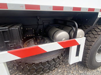 Truck for transportation of bulk materials SHACMAN Shacman Tipper Truck for Sale in Jamaica: picture 5 Truck for transportation of bulk materials SHACMAN Shacman Tipper Truck for Sale in Jamaica: picture 5