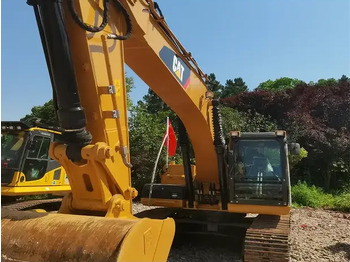 Crawler excavator 2022 Caterpillar 320D2L: picture 5
