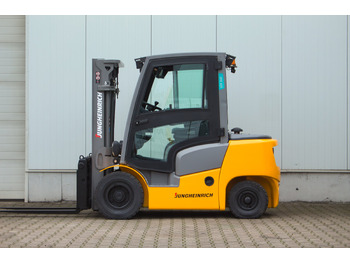 Diesel forklift JUNGHEINRICH DFG425 - Waage - Rückfahrkamera - UVV: picture 5 Diesel forklift JUNGHEINRICH DFG425 - Waage - Rückfahrkamera - UVV: picture 5