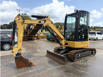 Mini excavator CATERPILLAR 303E