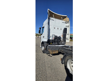 Tractor unit RENAULT PRENIUM: picture 5