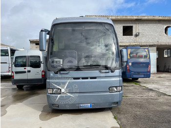 Coach Iveco 380: picture 2