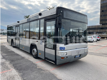 Suburban bus MAN Lion's Classic