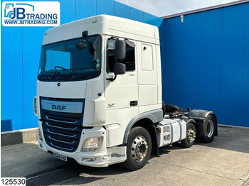 Tractor unit DAF XF 460