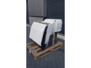 Frame/ Chassis Cat M 318 - Engine hood/Motorhaube/Motorkap: picture 3