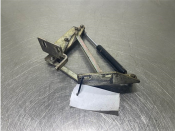 Frame/ Chassis for Construction machinery Schaeff SKL834-0451019031-Hinge left/Scharnier: picture 3 Frame/ Chassis for Construction machinery Schaeff SKL834-0451019031-Hinge left/Scharnier: picture 3