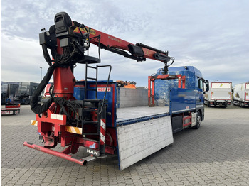 Dropside/ Flatbed truck, Crane truck MAN TGX 26.500 6x2 Palfinger 18001 SLD 3 Baustoff: picture 4