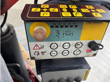 Dropside/ Flatbed truck, Crane truck MAN TGX 26.500 6x2 Palfinger 18001 SLD 3 Baustoff: picture 5