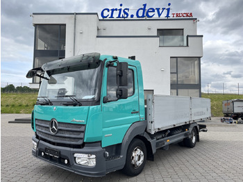 Flatbed van MERCEDES-BENZ