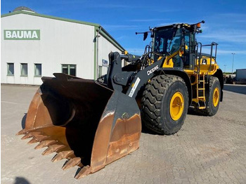 Wheel loader JOHN DEERE