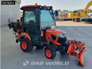 Farm tractor Kubota BX231 D-C C10 4X4 4x4 - INCL ATTACHMENTS: picture 3