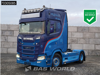 Tractor unit SCANIA S 580