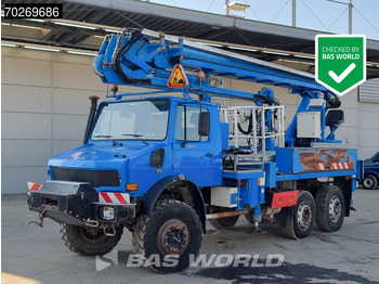 Crane truck UNIMOG