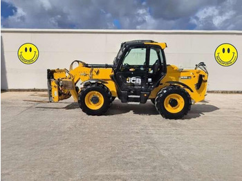 Telescopic handler JCB
