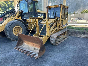 Crawler loader Komatsu D21S-6: picture 2