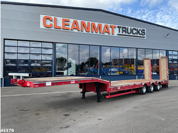 Low loader semi-trailer