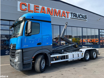 Hook lift truck MERCEDES-BENZ Actros 2545