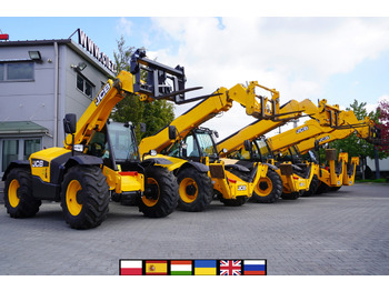 Telescopic wheel loader JCB
