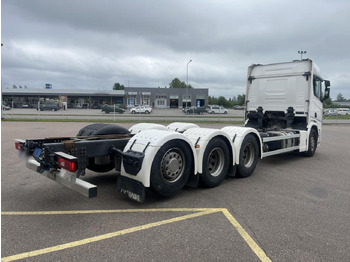 Leasing of SCANIA R560 B8x4*4 / Chassis / sleeper cab / Power take-off SCANIA R560 B8x4*4 / Chassis / sleeper cab / Power take-off: picture 3 Leasing of SCANIA R560 B8x4*4 / Chassis / sleeper cab / Power take-off SCANIA R560 B8x4*4 / Chassis / sleeper cab / Power take-off: picture 3