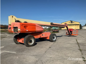 Telescopic boom JLG