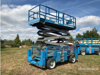 Scissor lift GENIE