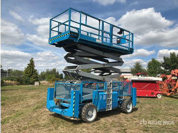 Scissor lift GENIE