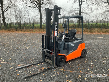 Electric forklift TOYOTA