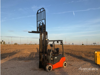 Electric forklift TOYOTA