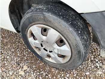 Minibus, Passenger van 2019 Renault Kangoo Combi Passenger Van: picture 3