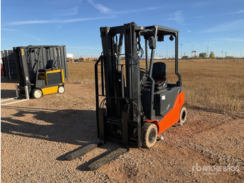 Electric forklift TOYOTA