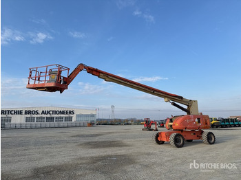 Telescopic boom JLG