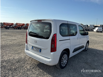 Small van 2021 Opel Combo LIFE 1.5 D 100CV EDITION PLUS L ... Van Truck: picture 3