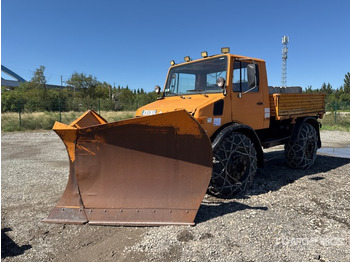 Municipal/ Special vehicle UNIMOG