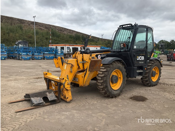 Telescopic handler JCB