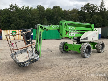 Articulated boom NIFTYLIFT