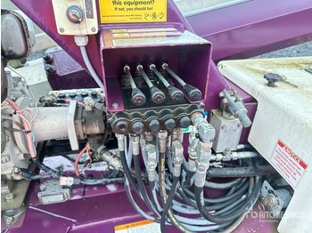 Trailer mounted boom lift 2015 Nifty-Lift 170 HDE Telescopic Boom Lift: picture 4 Trailer mounted boom lift 2015 Nifty-Lift 170 HDE Telescopic Boom Lift: picture 4