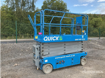 Scissor lift GENIE