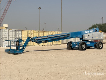 Telescopic boom GENIE
