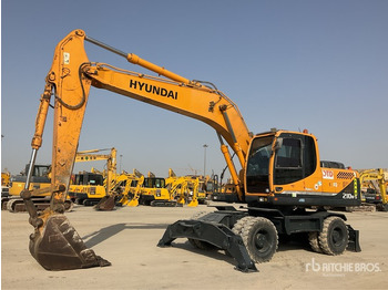Wheel excavator HYUNDAI