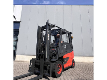 Electric forklift LINDE E